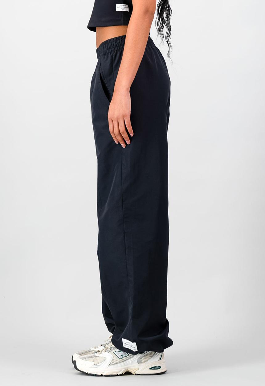Burnt  - Stile Di Vita Utility Pant Full - Black