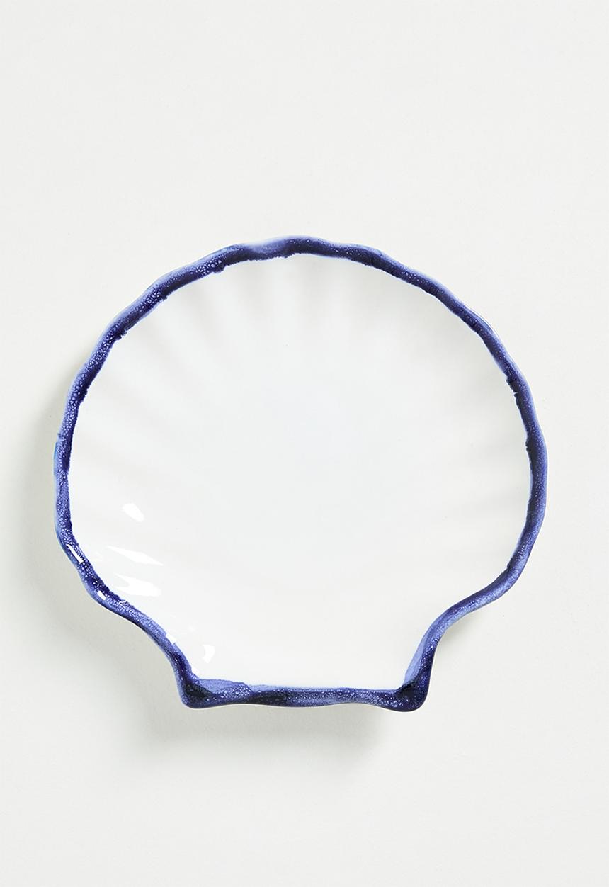 Urchin Art - Shell side plate - Blue & White