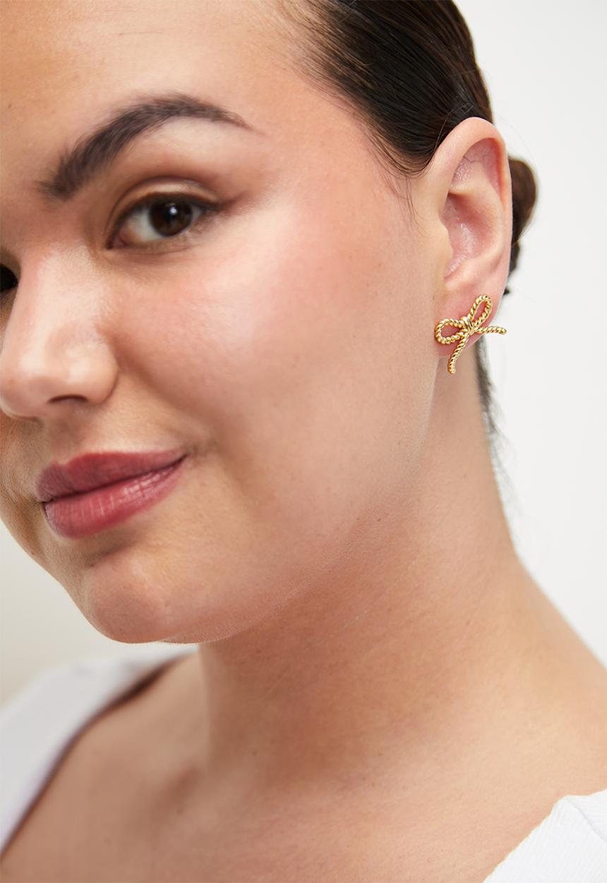 Zoe on Trend - Pretty Bow Earrings - Gold