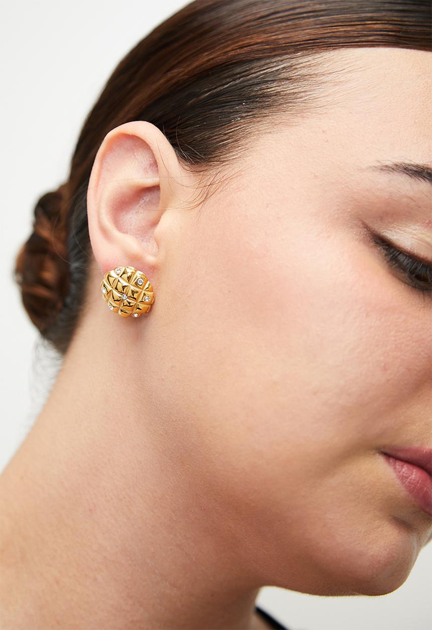 Zoe on Trend - Funky Pineapple Style Earrings - Gold