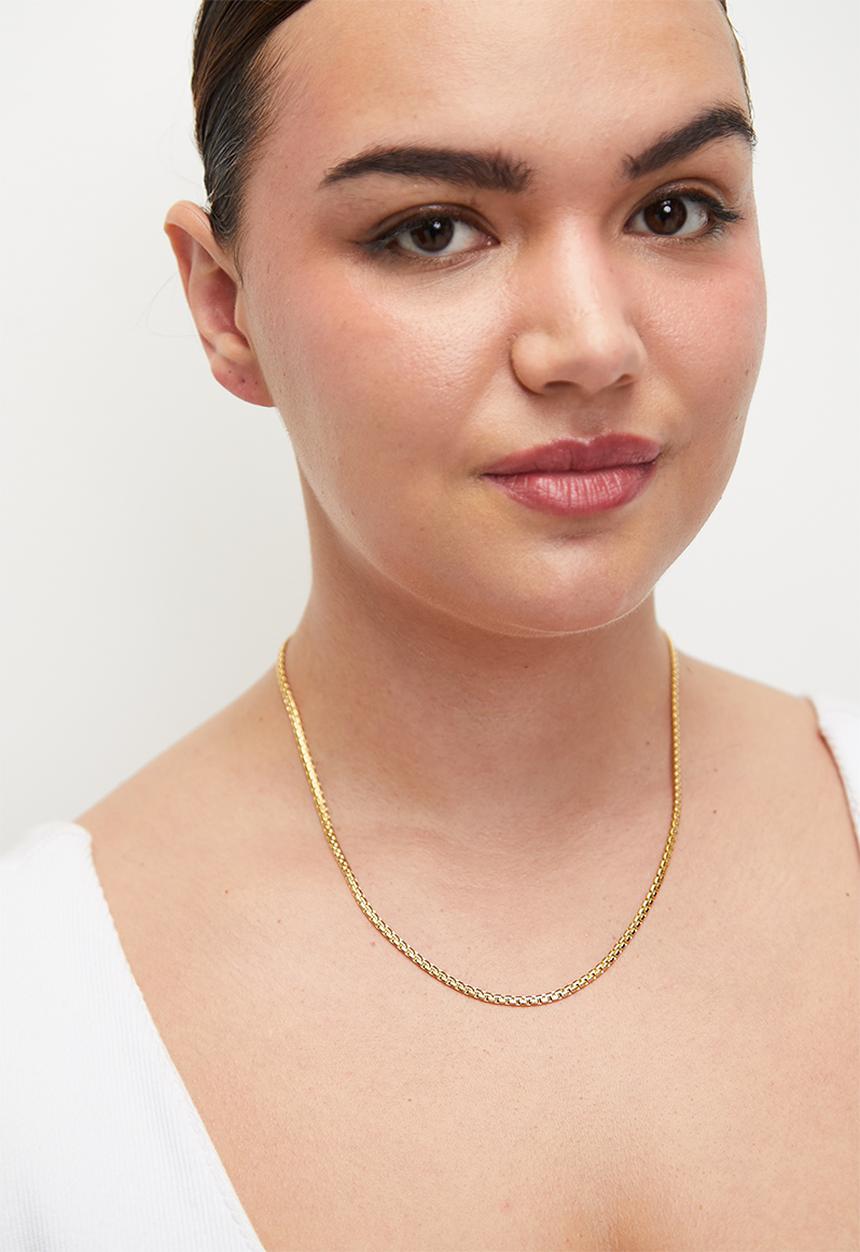 Zoe on Trend - Soft Venetian Link Necklace - Gold