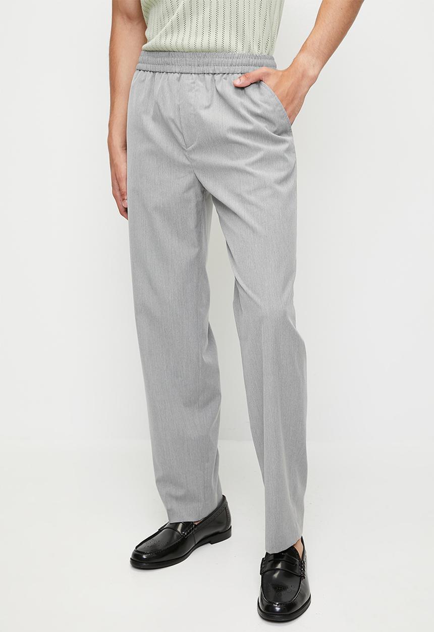 boohooMAN - Elastic Waist Straight Fit Tailored Trousers - Grey