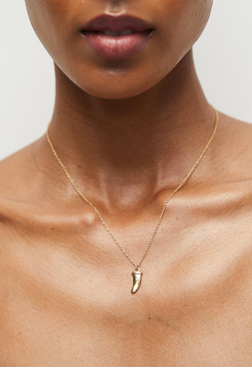 Zoe on Trend - Funky Pendant Necklace - Gold