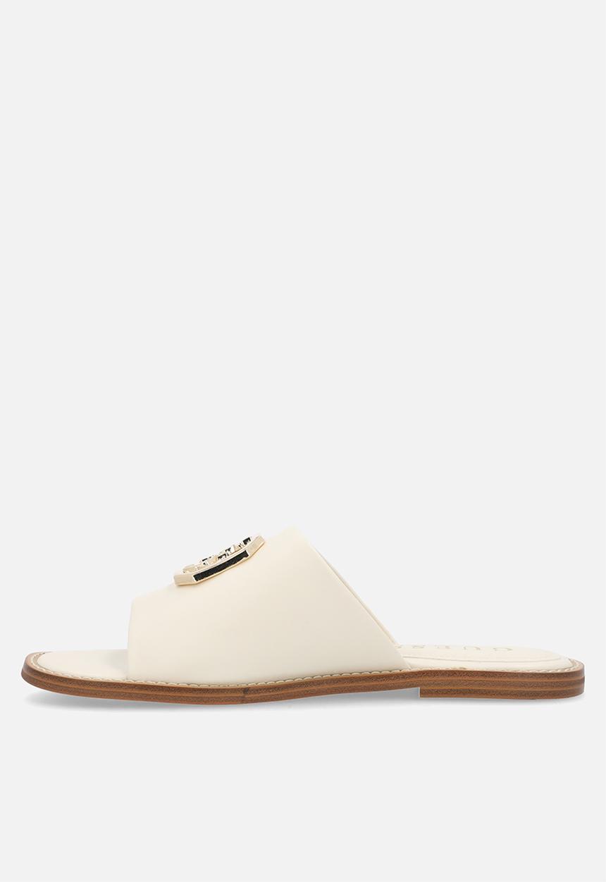 GUESS - Premiere  slide - white