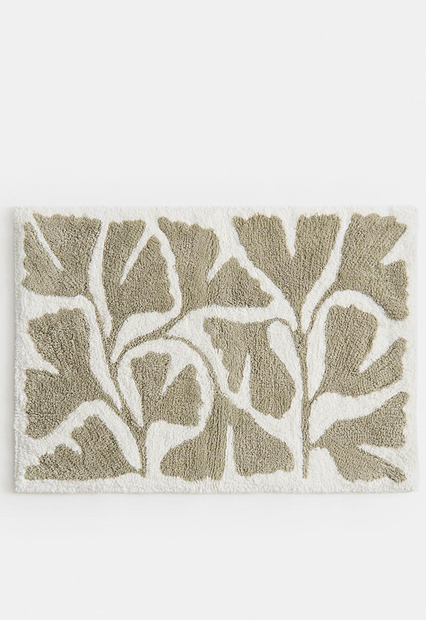 H&M - Tufted cotton bath mat - khaki green/white 