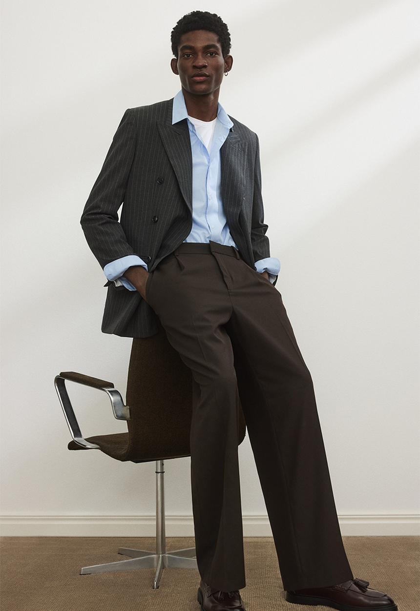 H&M - Loose fit tailored trousers - dark brown 