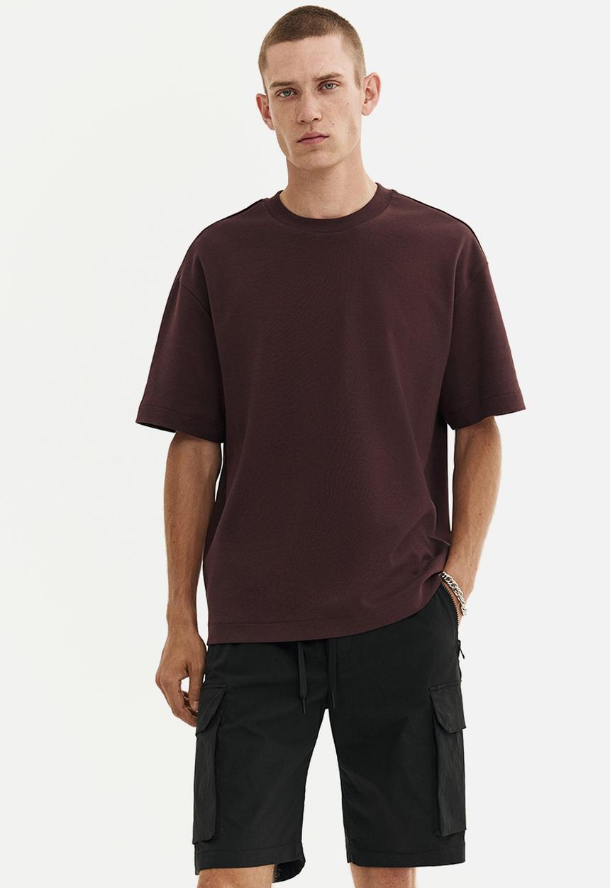 H&M - Regular fit nylon cargo shorts - black