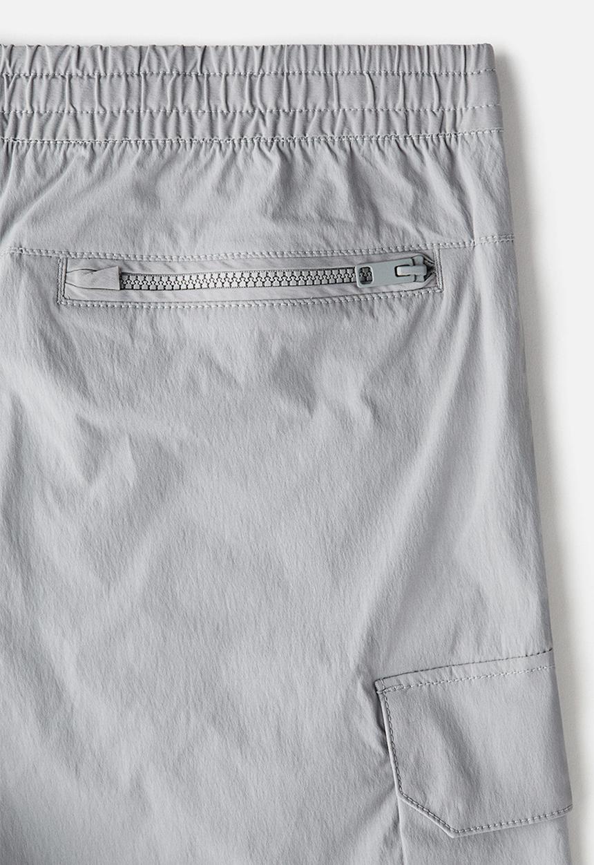 H&M - Regular fit nylon cargo shorts - grey