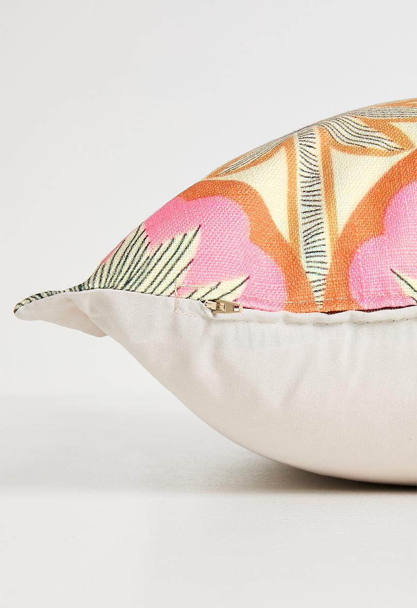 Grey Gardens - Marshmallow palw - cushion cover