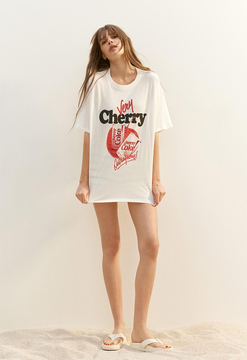 H&M - Oversized printed T-shirt - white/coca-cola