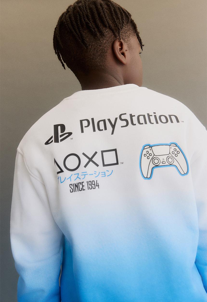 H&M - Printed sweatshirt - blue playstation