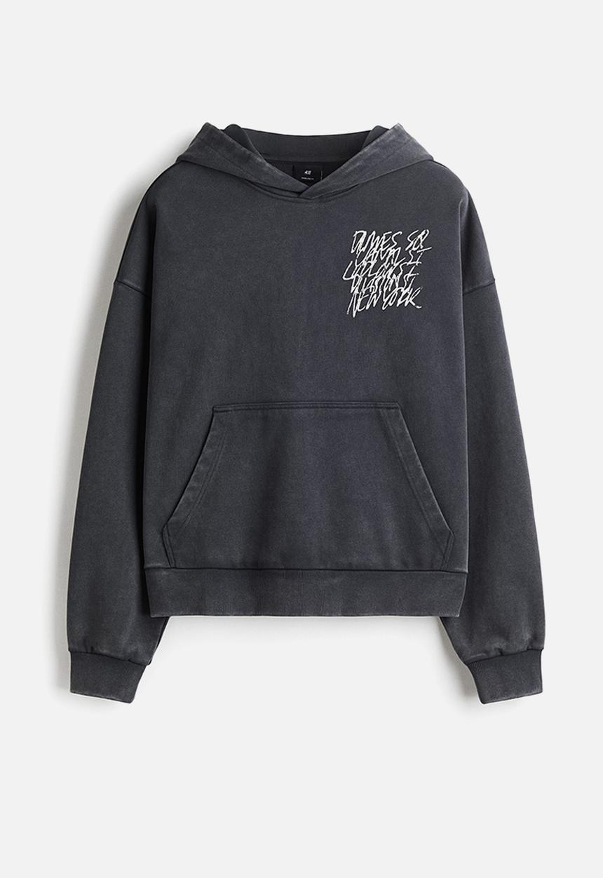 H&M - Oversized fit printed hoodie - grey dimes sq 