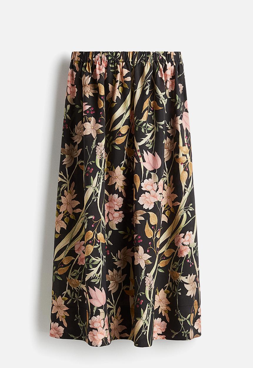 H&M - Voluminous skirt - black floral 