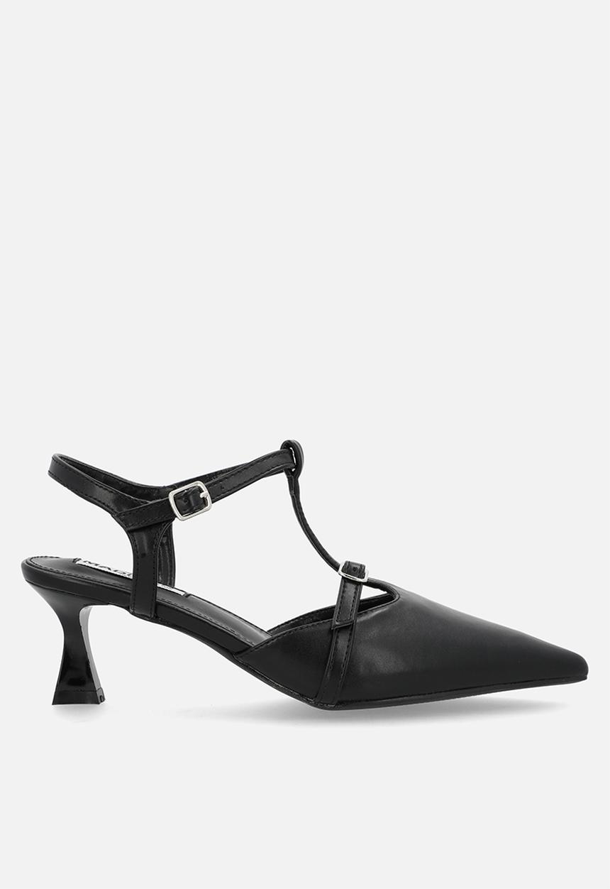 Madison® - Nadia closed toe ankle strap - black