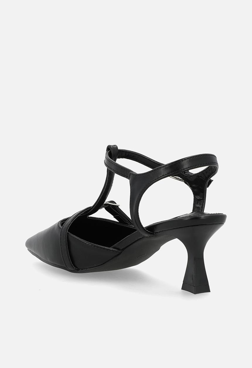 Madison® - Nadia closed toe ankle strap - black