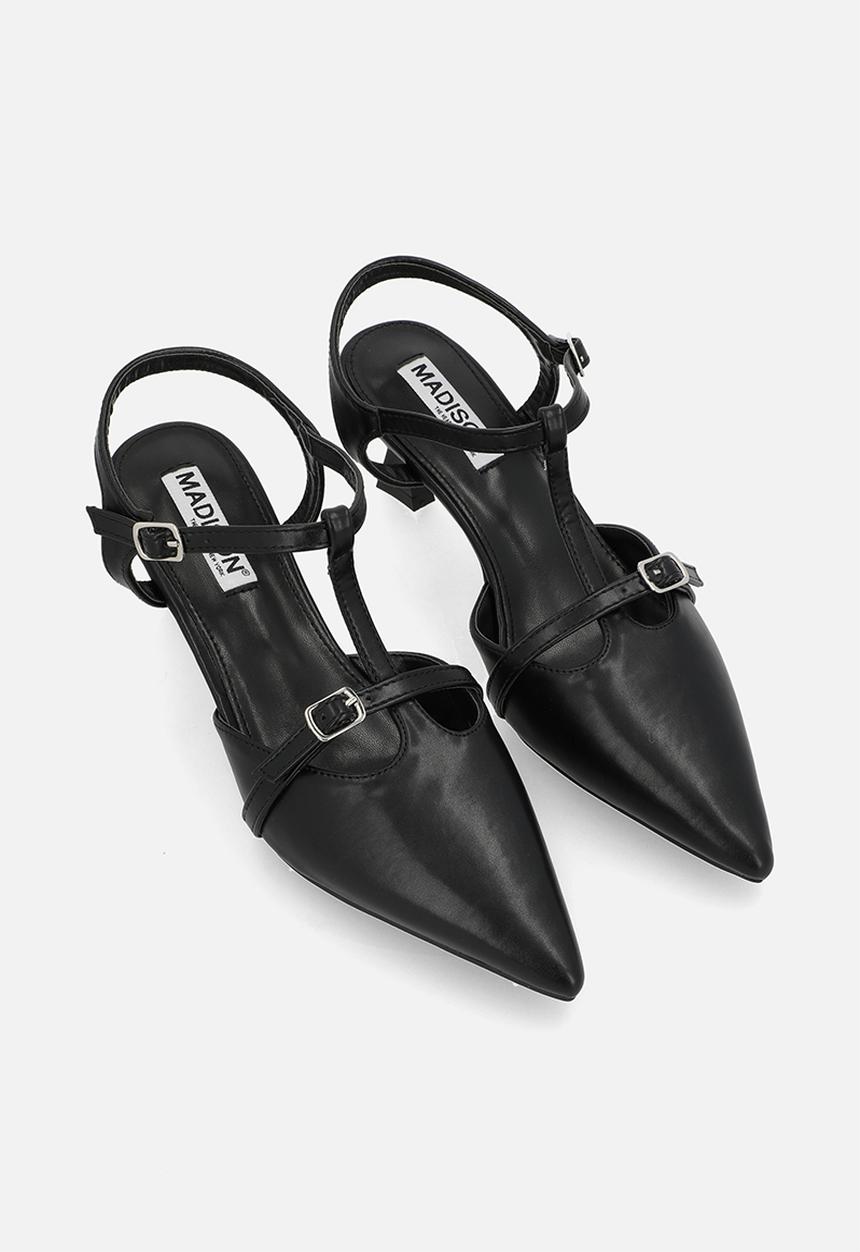 Madison® - Nadia closed toe ankle strap - black