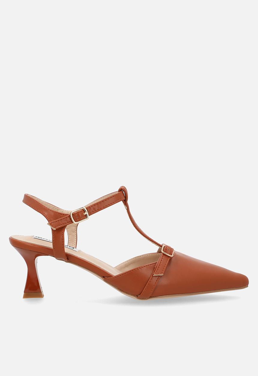Madison® - Nadia closed toe ankle strap - tan