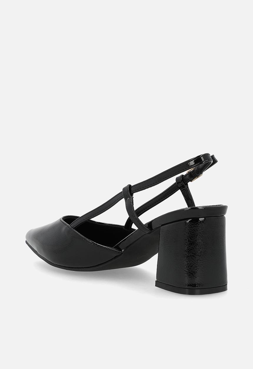 Madison® - Nanny closed toe slingback - black