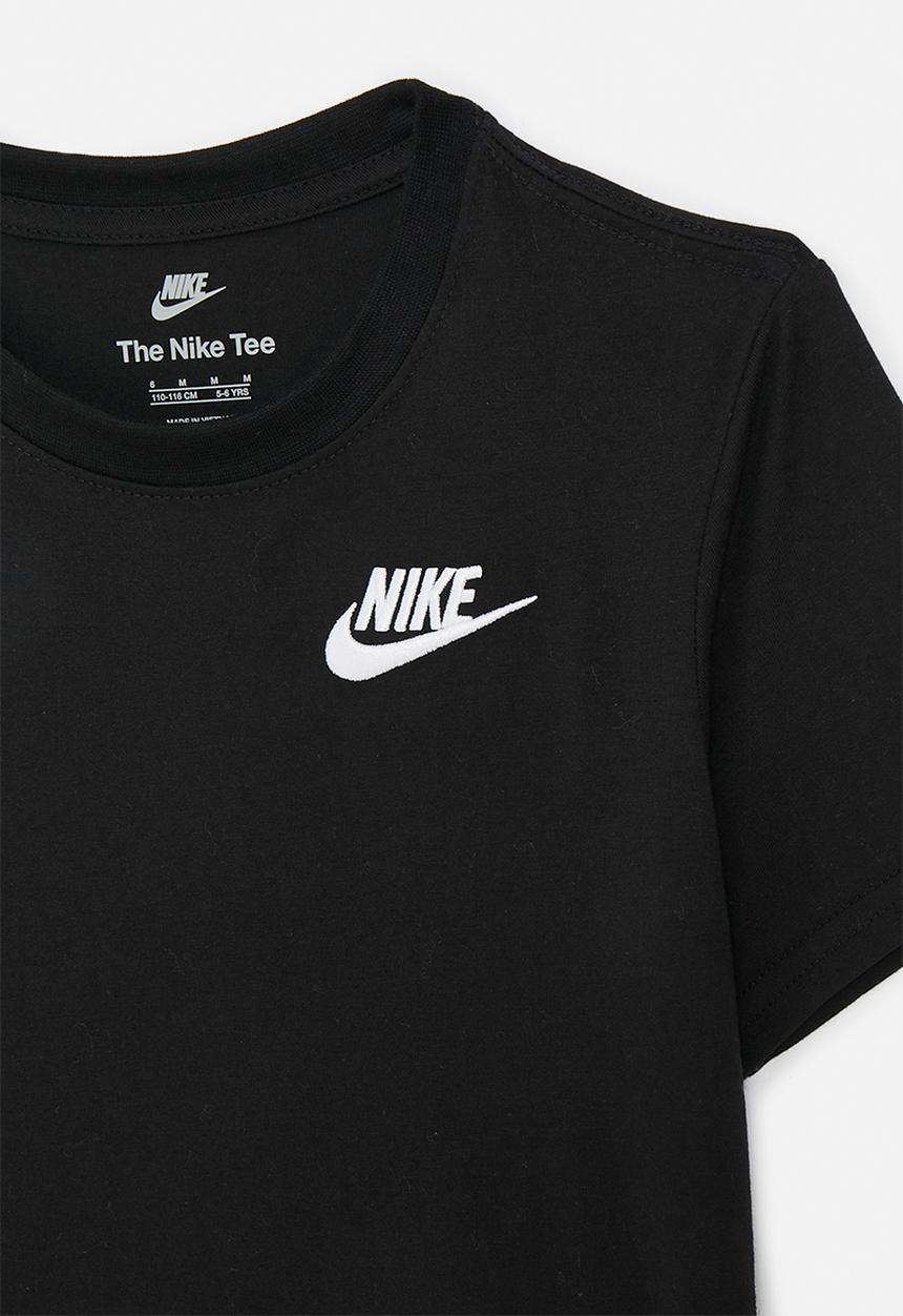 Nike - Nkn Nsw Embroid Futura Tee - Black
