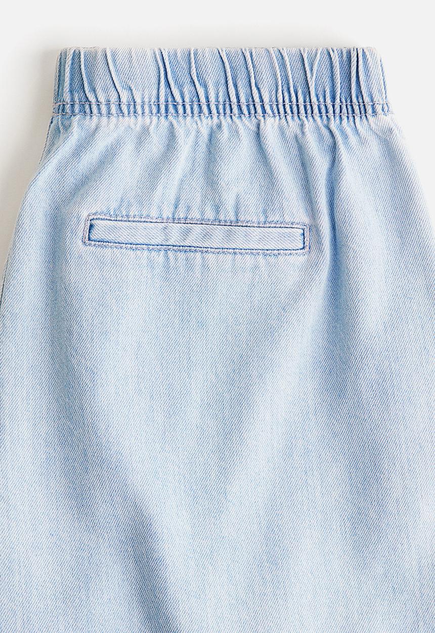 H&M - Denim pull-on shorts - light denim blue 