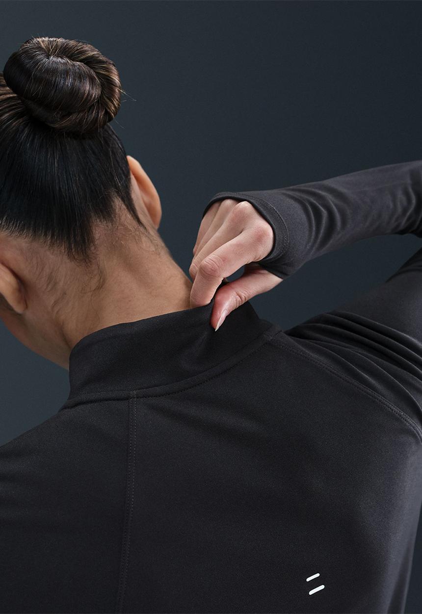 Nike - Nike Tempo Women's Dri-Fit 1/4-Zip Running Top - Black/Reflective Silv