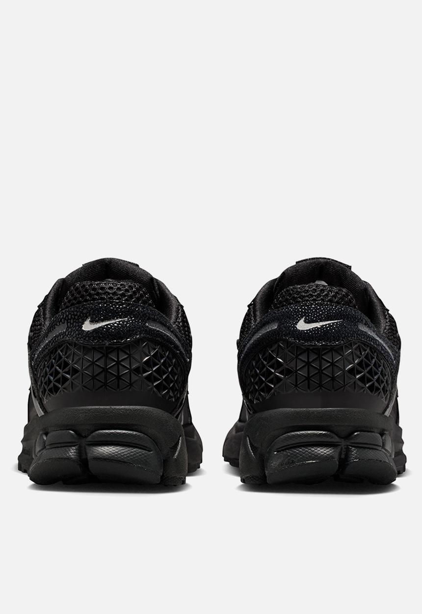 Nike - Nike Zoom Vomero 5