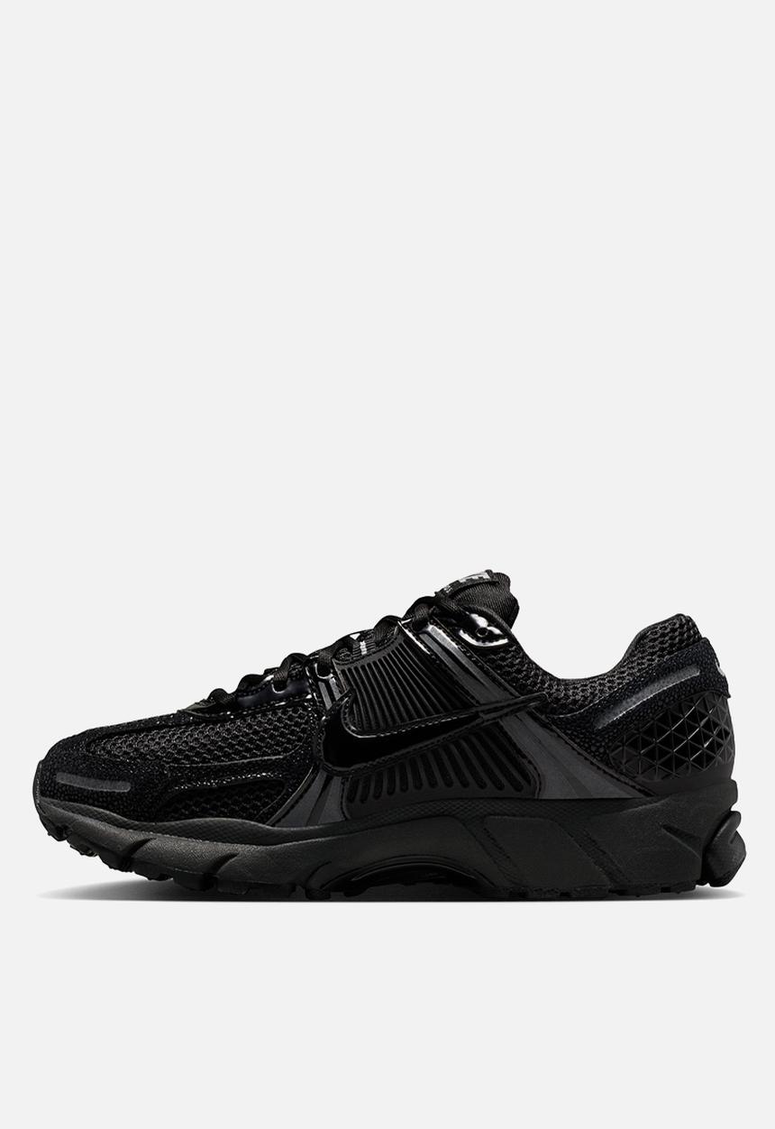 Nike - Nike Zoom Vomero 5