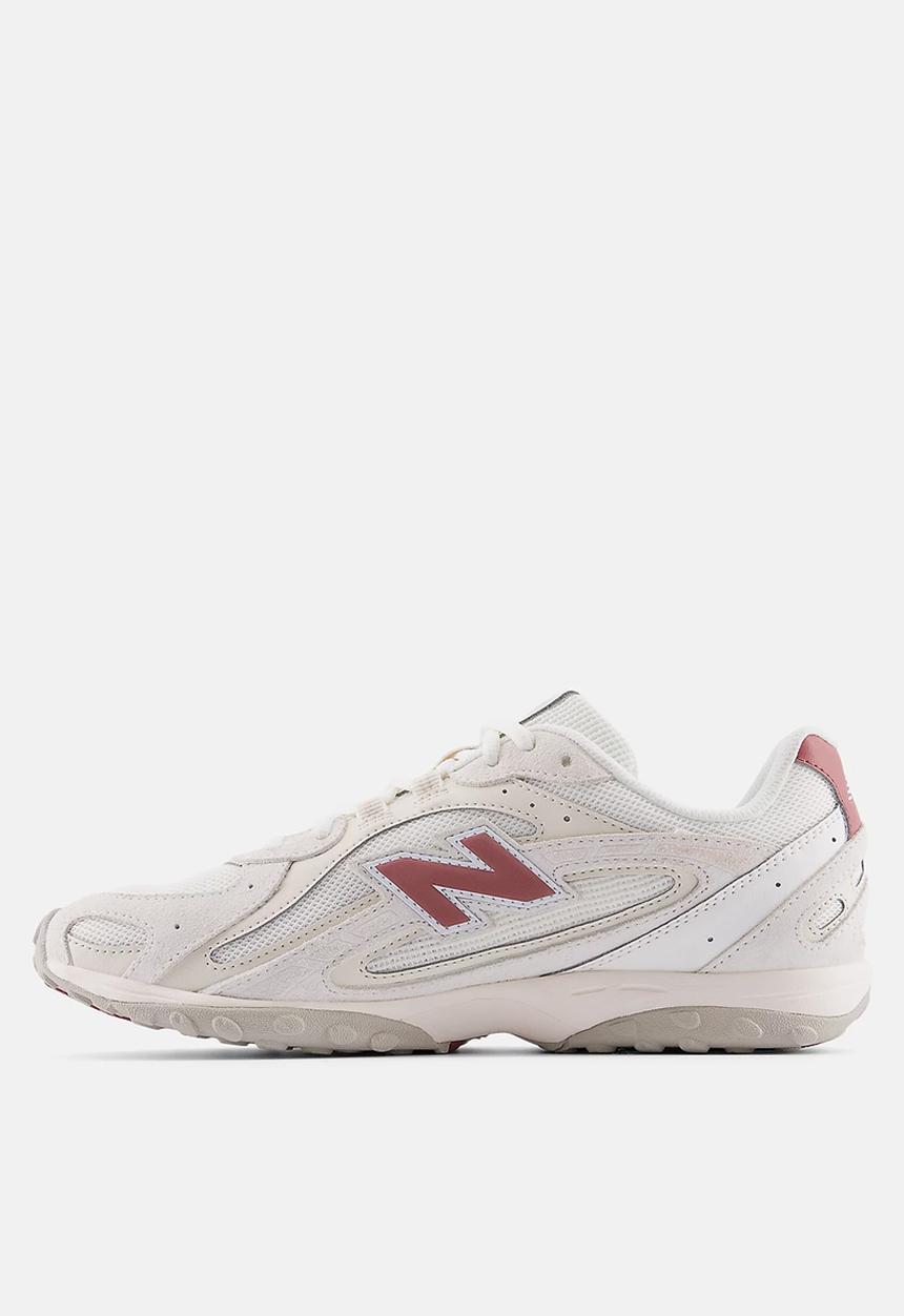 New Balance  - 204L