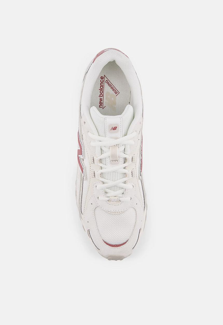 New Balance  - 204L