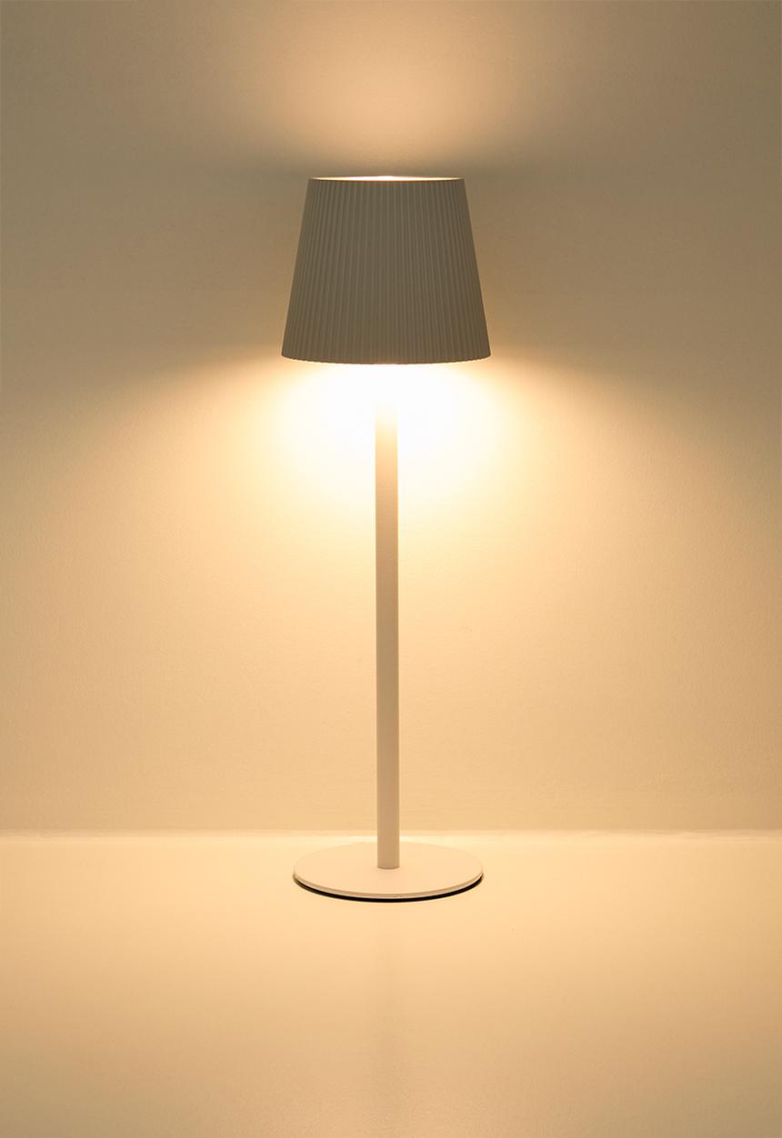 H&S - Lit rechargeable table lamp - White