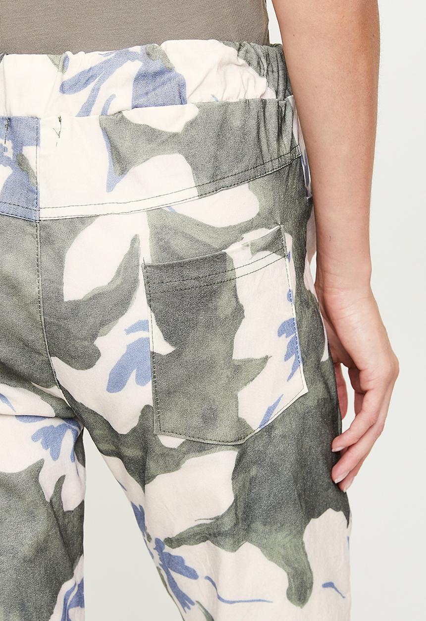 Stella Morgan - Italian Made Creased Printed Jogger With Drawcord - Khaki