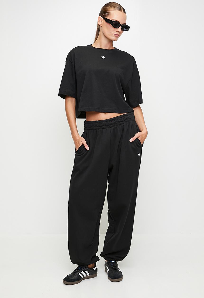 adidas Originals - Ess Jogger Ft W S26 - Black
