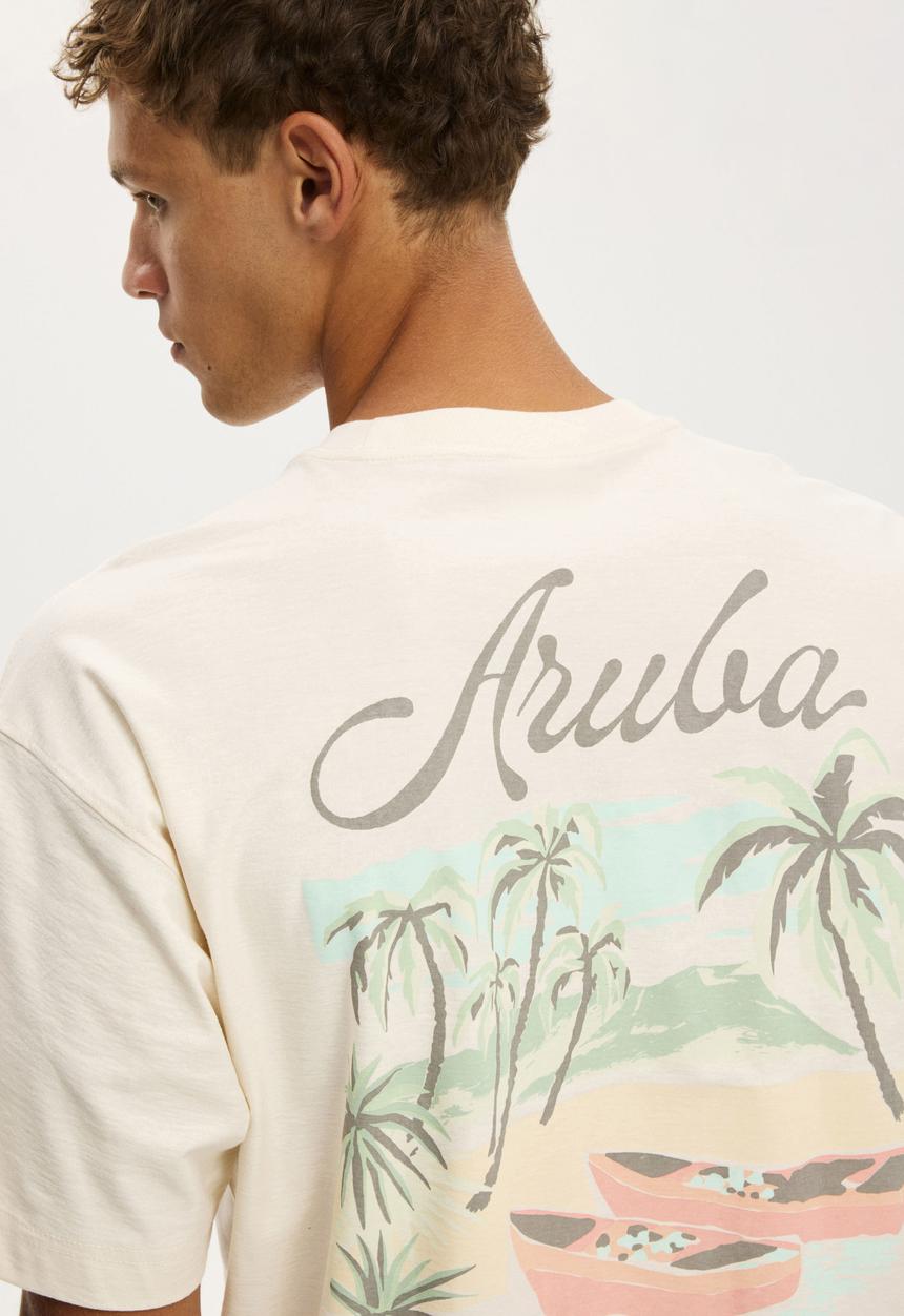 Cotton On - Box Fit Graphic T-shirt - Creampuff/Aruba