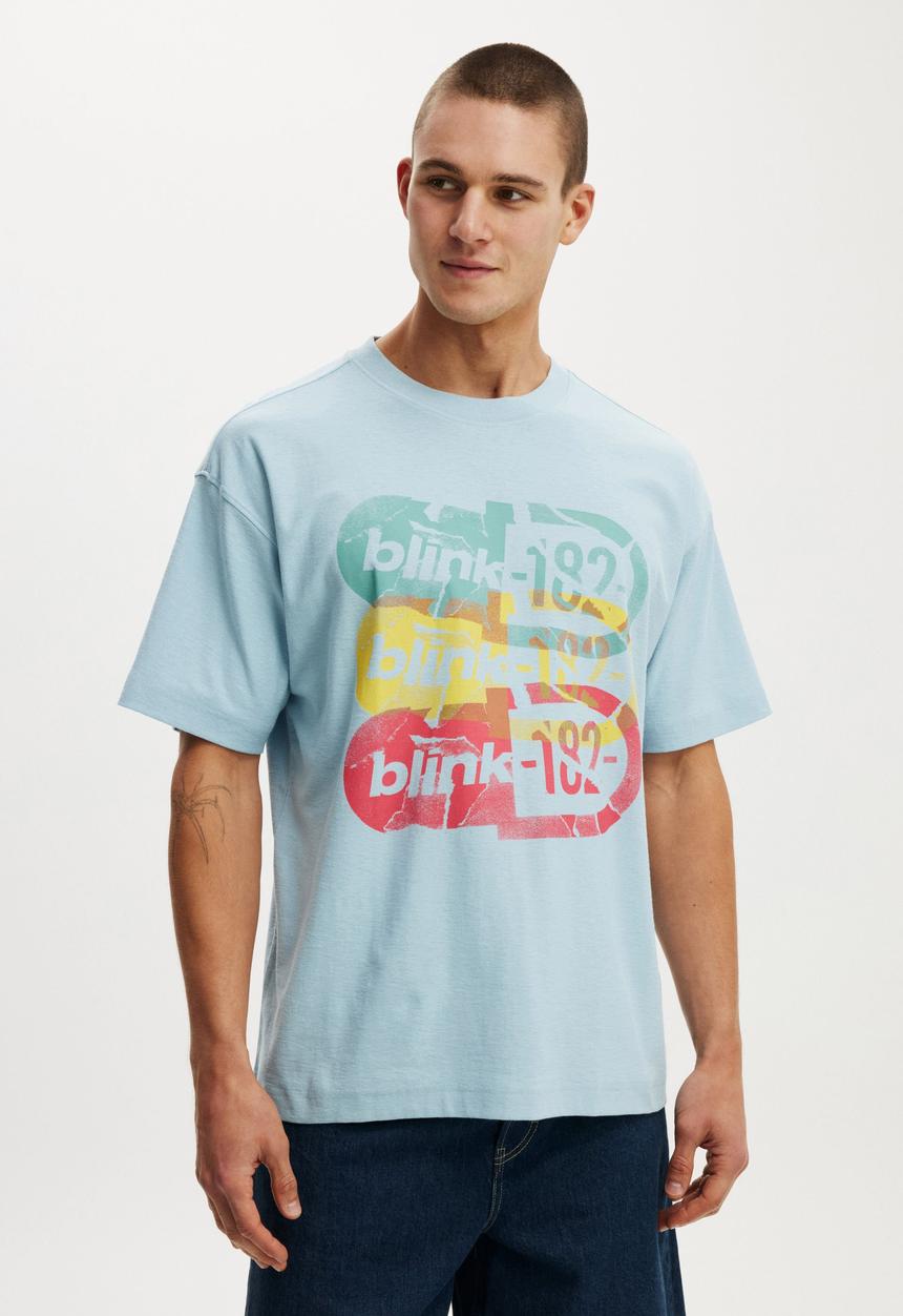 Cotton On - Box Fit Premium Music T-shirt - Lcn Bra Blue Mist/Blink 182