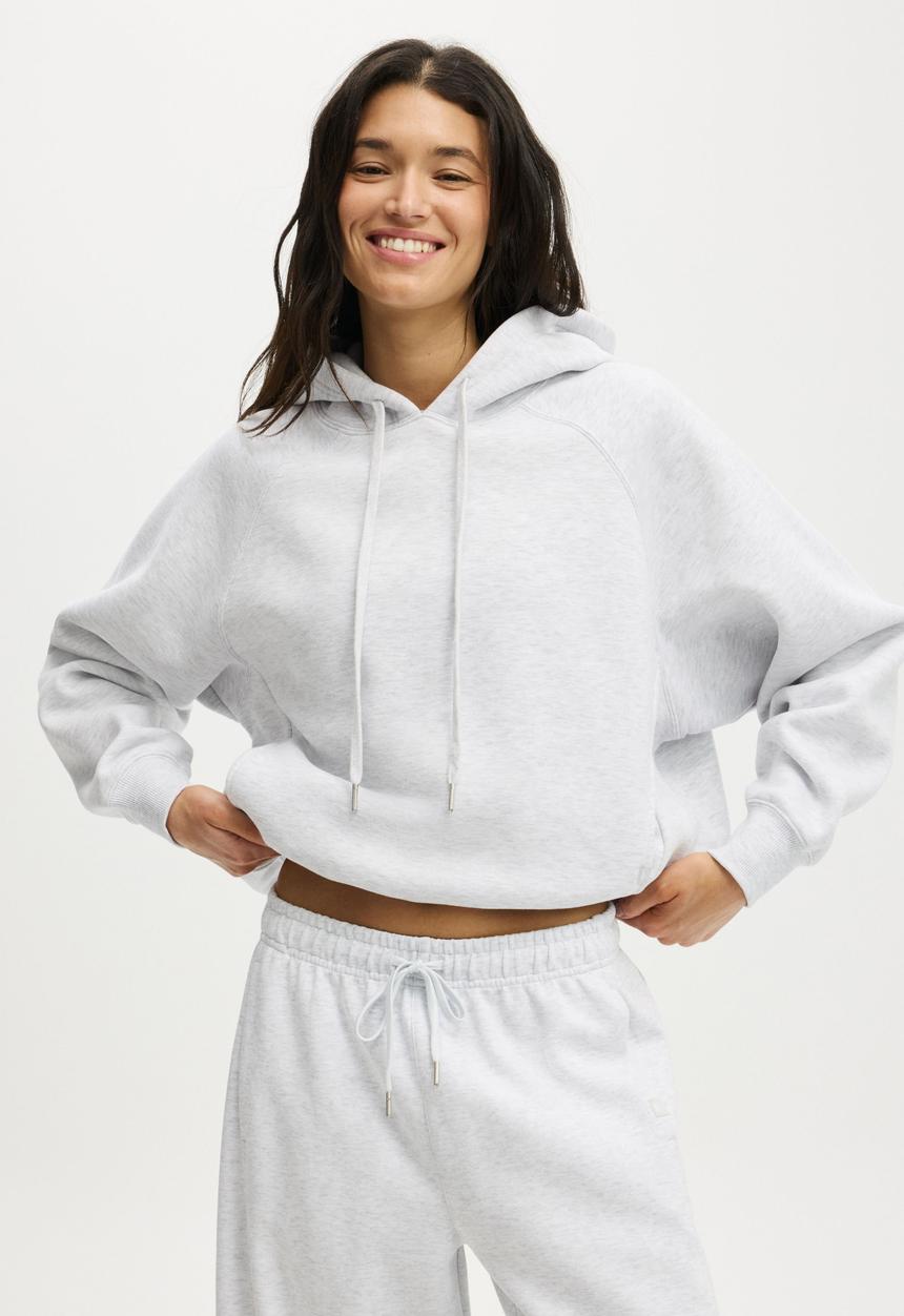 Cotton On - Plush Premium Raglan Hoodie - Cloudy Grey Marle