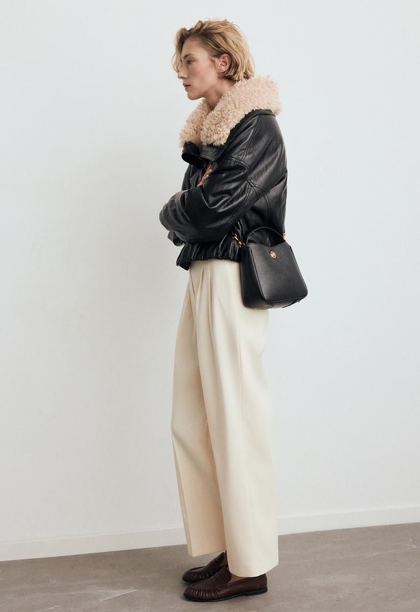 MANGO - Caude bucket bag - black