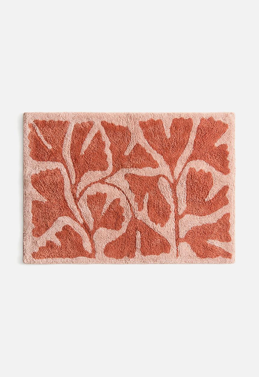 H&M - Tufted cotton bath mat -  rust red/floral