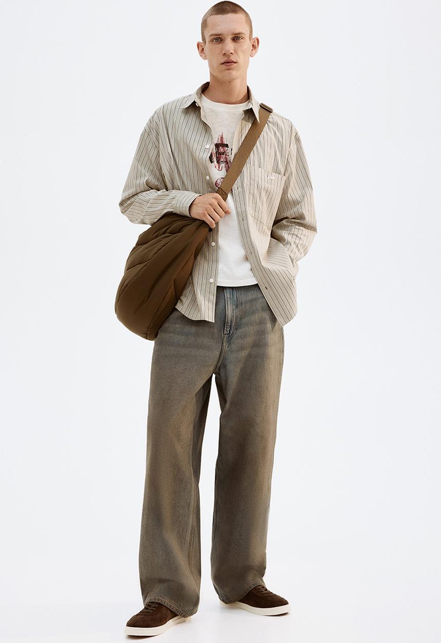 H&M - Loose fit poplin shirt - beige pinstriped