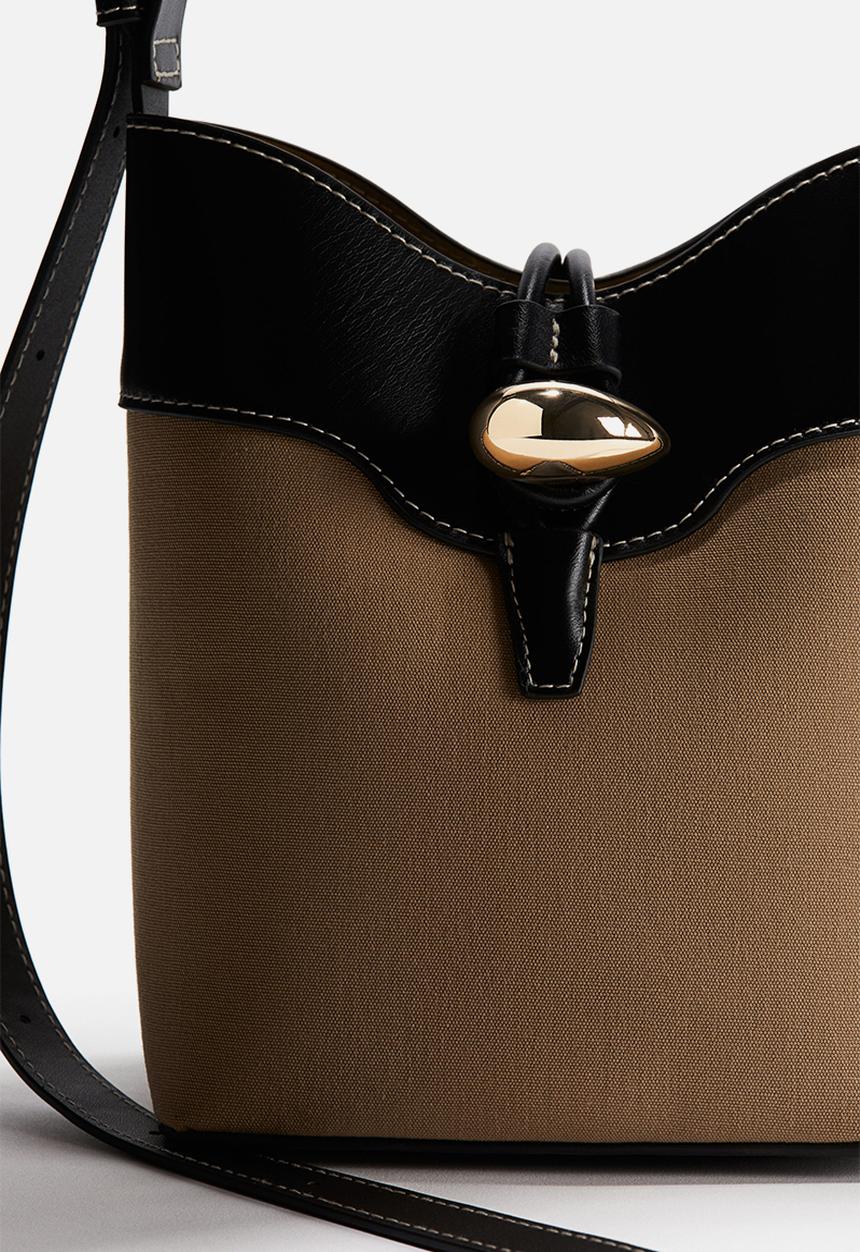 H&M - Crossbody bag - beige