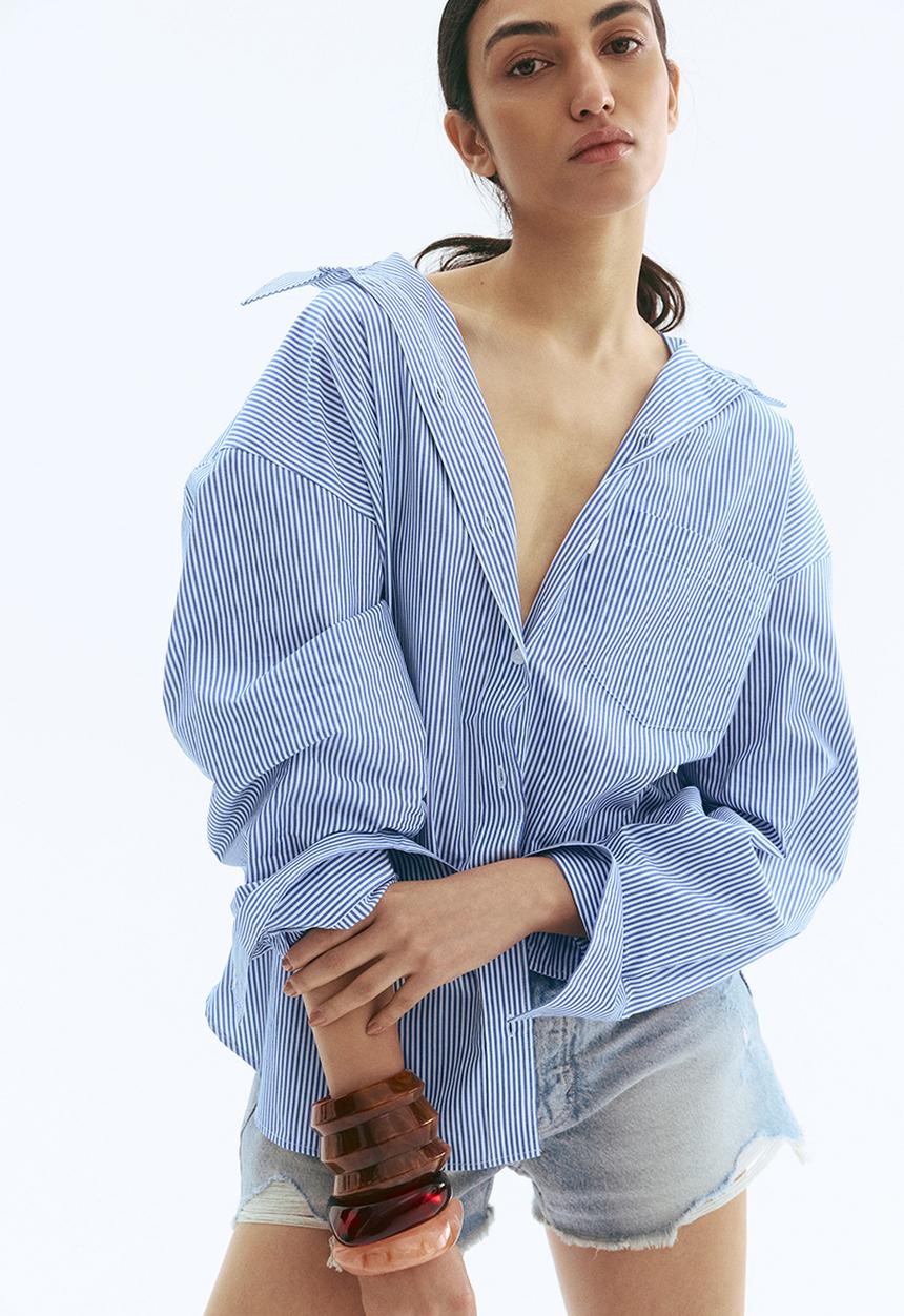 H&M - Oversized cotton poplin shirt - light blue & white striped