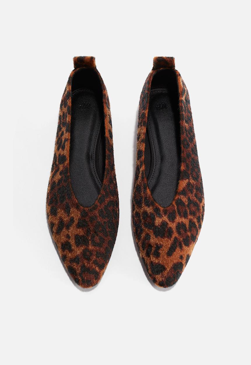 H&M - Pointed ballet flats - brown &  leopard print