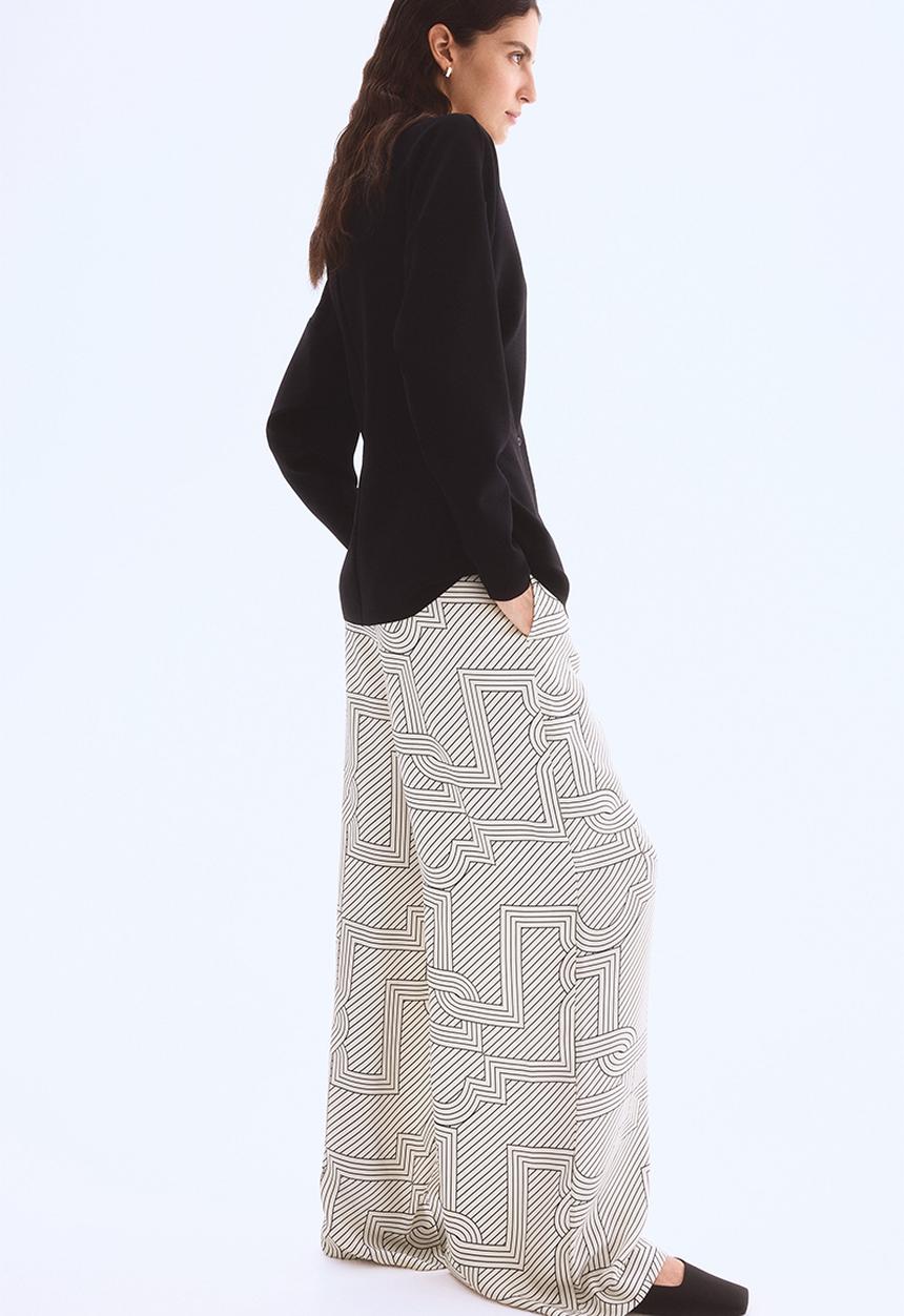 H&M - Wide trousers - cream patterned 