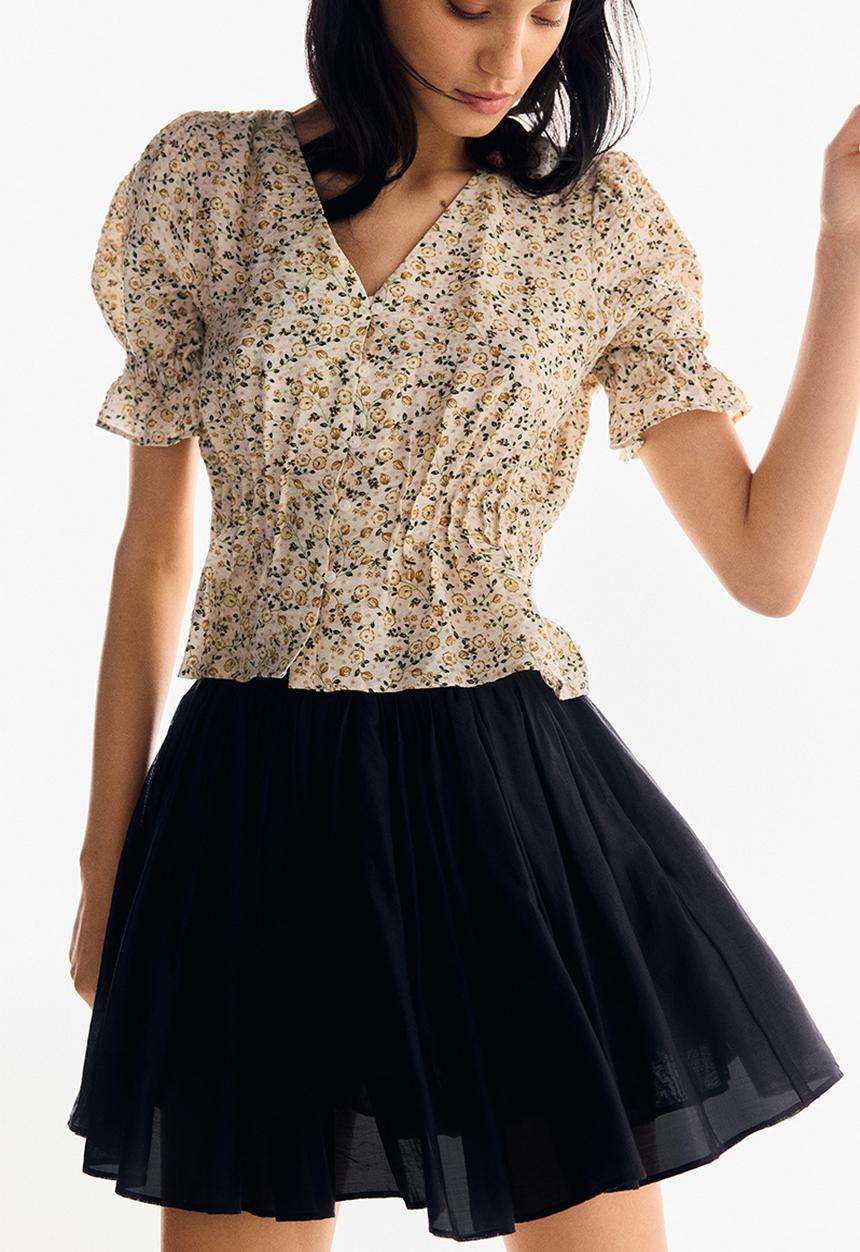 H&M - Peplum blouse - light beige floral 