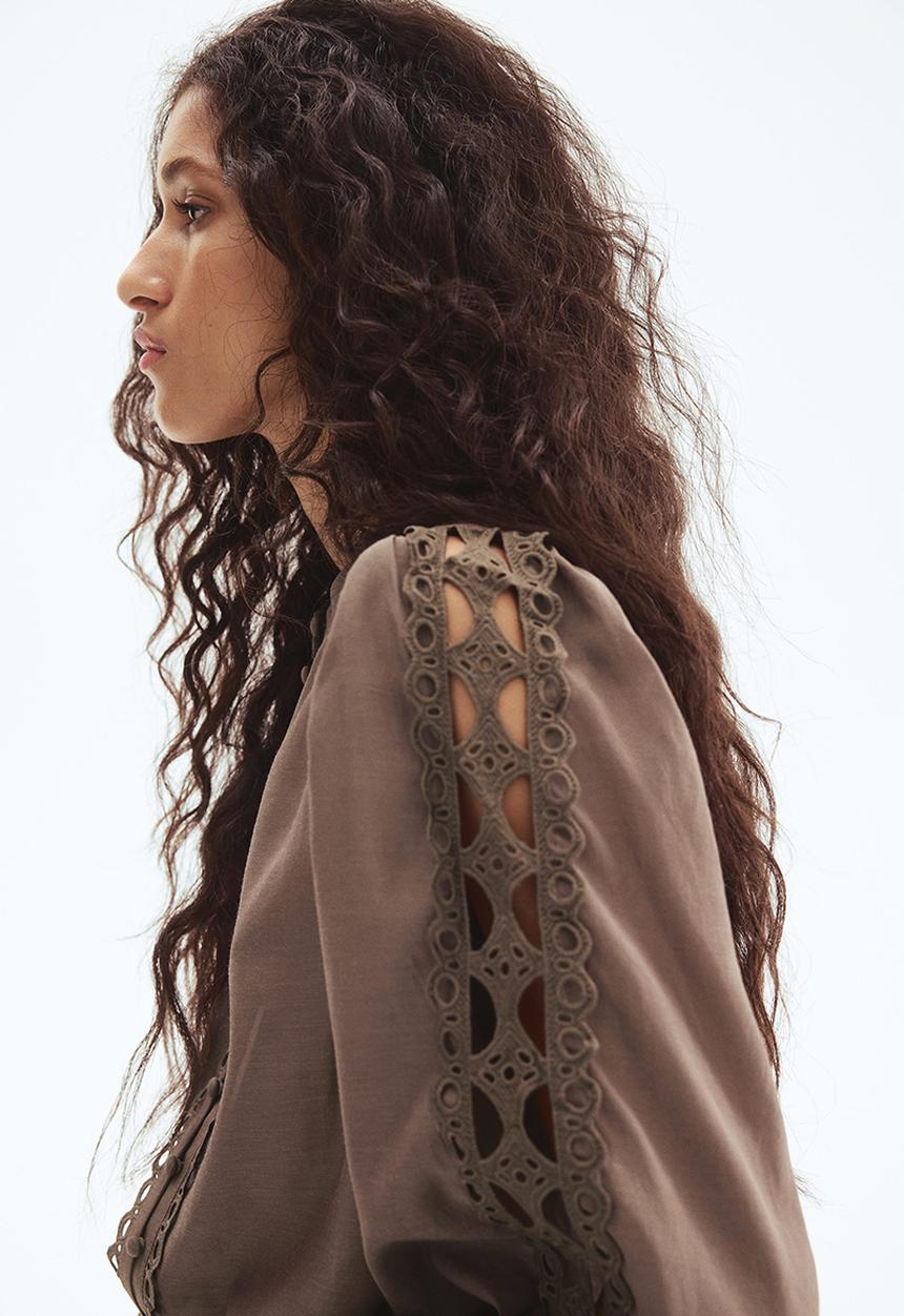 H&M - Lace-trimmed blouse - dark mole