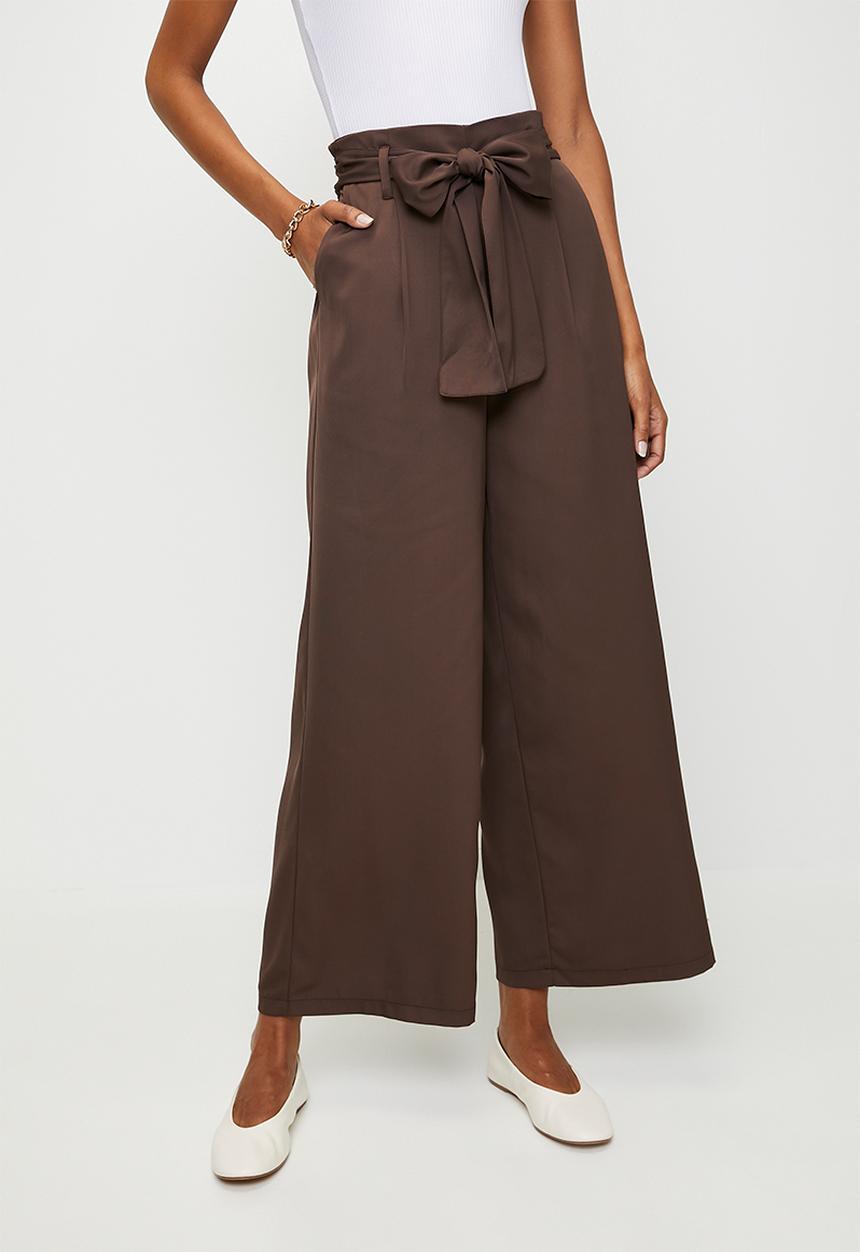 Izabel London - High Wasted Paperbag Trouser with Tie Belt - Chocolate