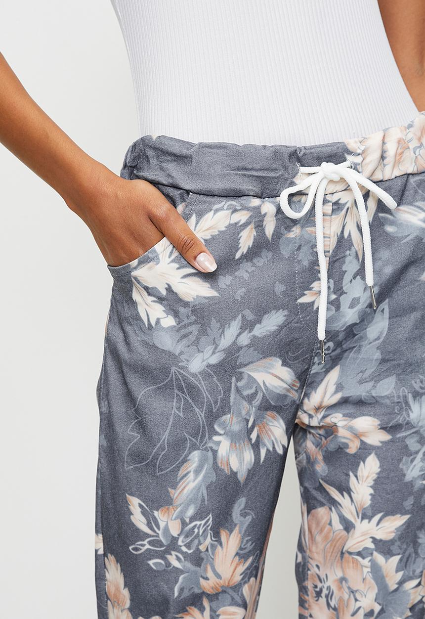 Stella Morgan - Italian Made Printed and Creased Drawcord Jogger - Navy
