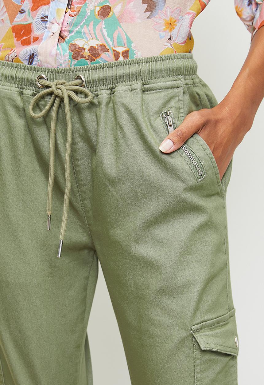 Stella Morgan - Mid Waist Drawcord Ankle Length Jogger - Khaki