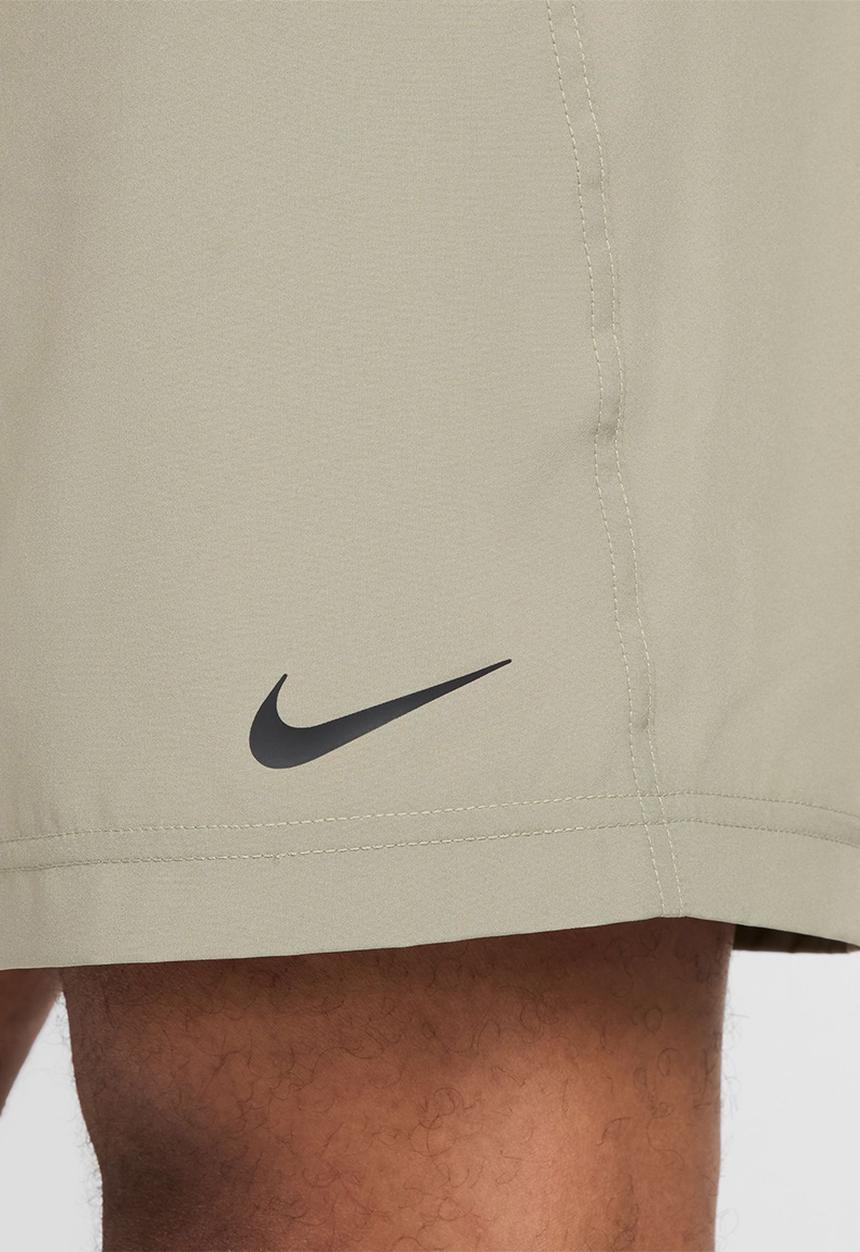 Nike -  Dri-FIT 9inch Unlined Versatile Shorts - Beige