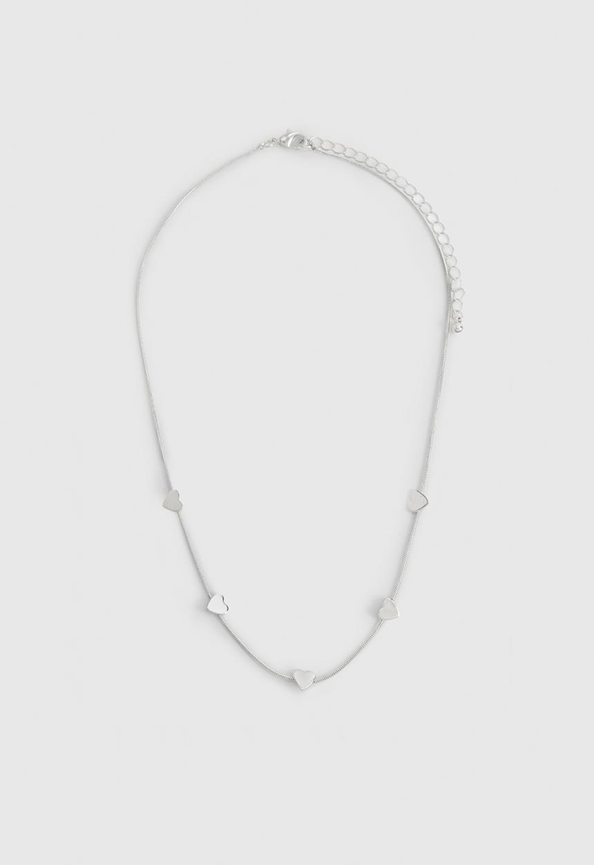boohoo - Polished Heart Station Necklace- Silver
