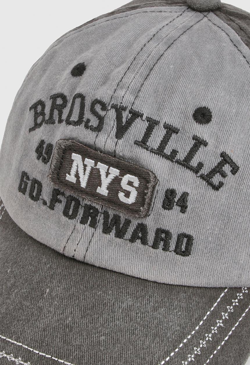 boohoo - Acid Wash Distressed Slogan Cap- Grey